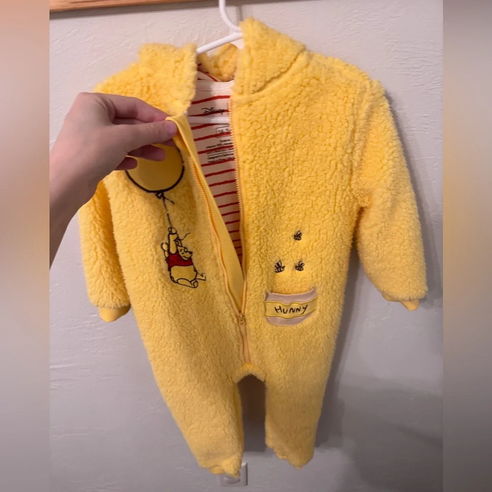 Disney Pooh Bear Little Sleepies Sherpa One Piece Outerwear 18-24 Romper - Picture 2 of 9